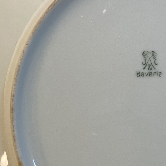 Designer Plate - Picture 3 of 3